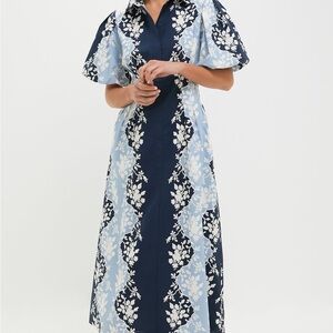 Tuckernuck Delaney Blue Floral Maxi dress size M